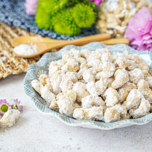 Sugar-Coated Cashew Nuts and Phoenix Claws and Jade Trees - Tara's