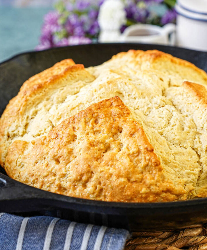 Australian Damper in a cast iron skillet.