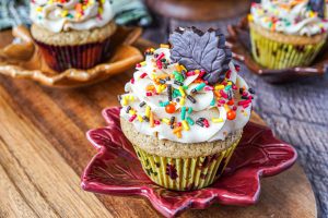 Maple Cinnamon Cupcakes on leaf-shaped plates.
